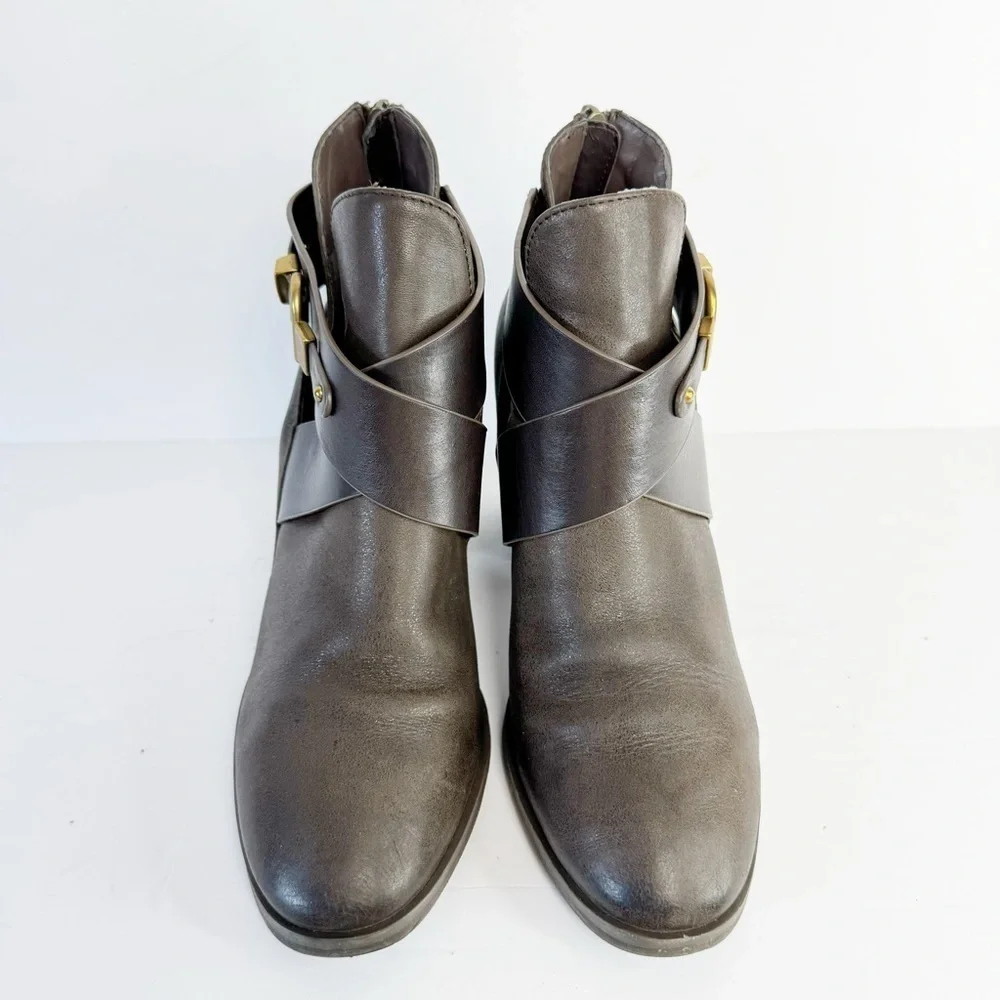 Isola Larkin Block Heel Bootie Brown Leather Zip-up Ankle Boots 8 Contemporary
